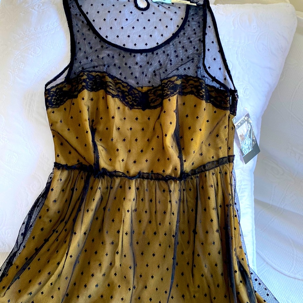 Kimchi Black Lace size 0
